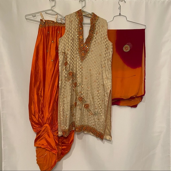 Orange Salwar Kameez Indian 3-Piece Set – Punjab/Pakistan Style - Picture 7 of 10